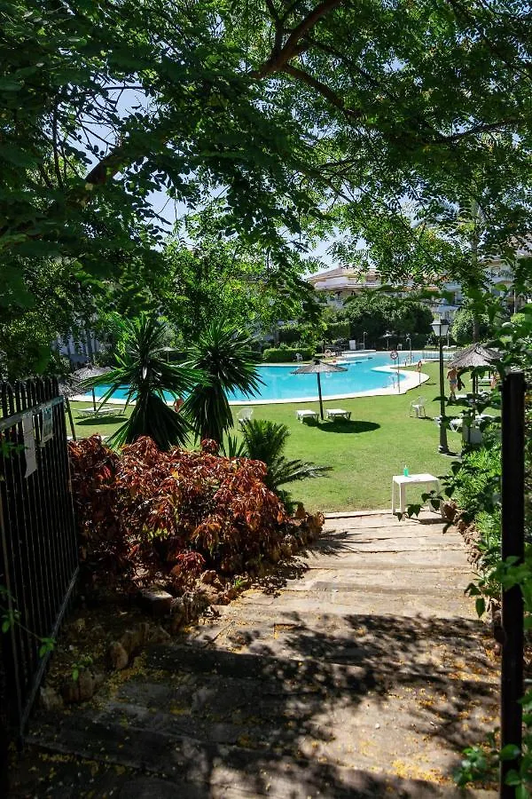 Dn11-2 Bedroom Apartment Close To Puerto Banus Marbella
