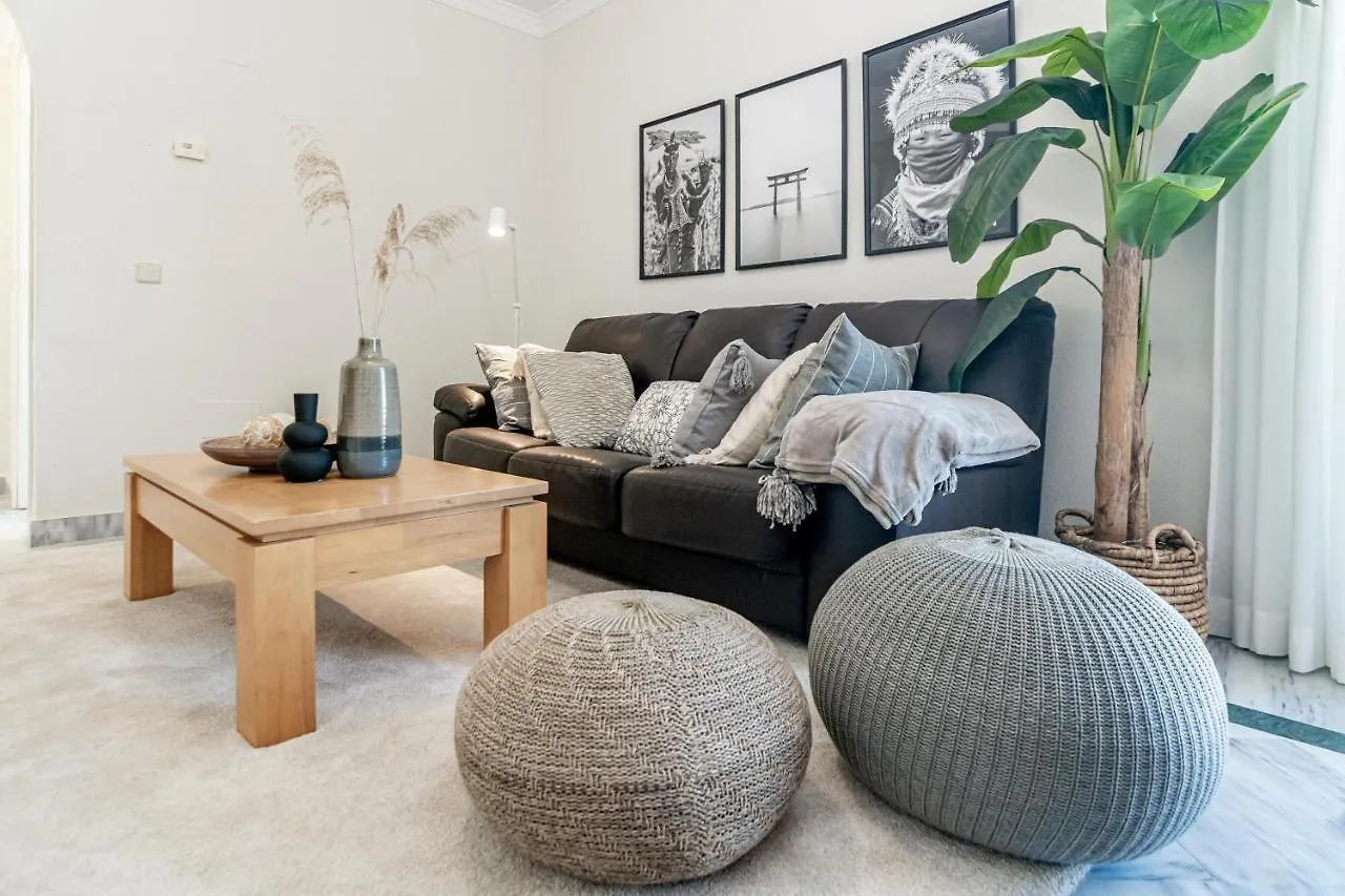 Dn11-2 Bedroom Apartment Close To Puerto Banus Marbella